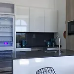 Do Rio * 塔维拉